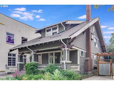 1811 SE Cesar E Chavez BLVD Portland, OR 97214