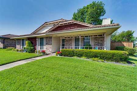 2830 Eagle Pass Mesquite, TX 75150