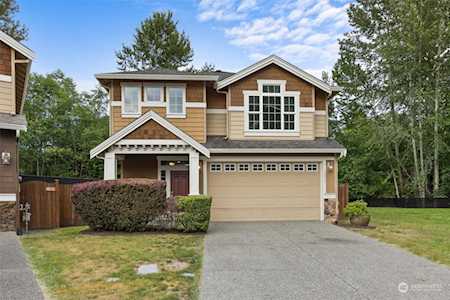 2817 208th Place SW Lynnwood, WA 98036