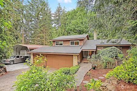 15712 20th Place W Lynnwood, WA 98087