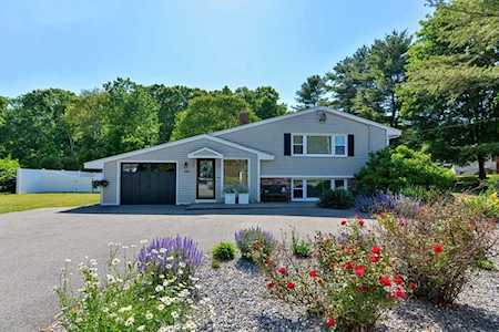 288 Kelley Blvd North Attleboro, MA 02760