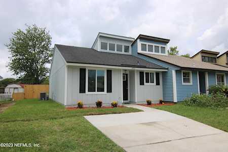 2452 N Seabury PL Jacksonville, FL 32246