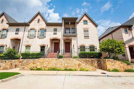 1900 Desoto Drive McKinney, TX 75072