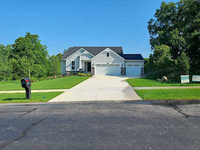 2369 Quarter Horse Dr #37 Cedar Springs, MI 49319