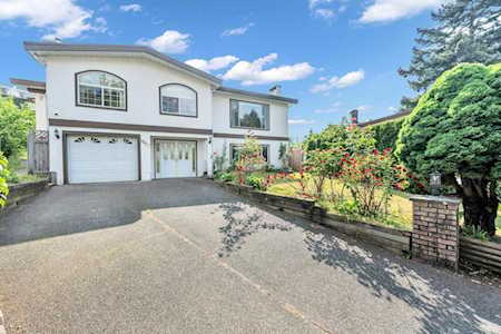 5667 Oben Street Vancouver, BC V5R 4P2