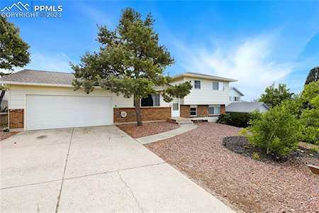 5941 Eldora Lane Colorado Springs, CO 80918
