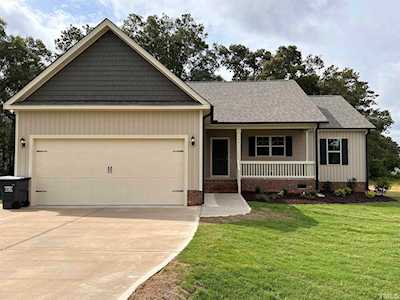 92 N Goodling Park Drive Selma, NC 27576