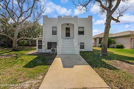 833 12th Avenue New Smyrna Beach, FL 32169
