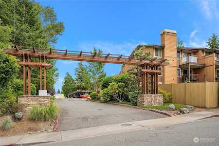 8240 126th Ave NE #A101 Kirkland, WA 98033