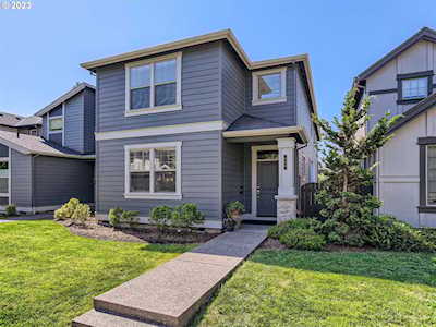 840 SE Bacarra ST Hillsboro, OR 97123