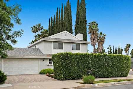 30652 Rainbow View Dr Agoura Hills, CA 91301