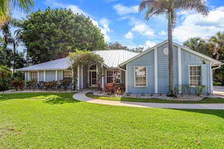 5760 Senegal Drive Jupiter, FL 33458