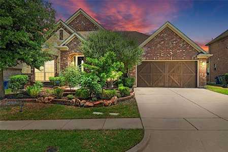 404 Oak Point Drive McKinney, TX 75071
