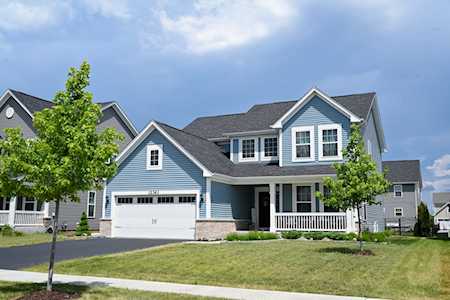 12363 S Blue Water Parkway Plainfield, IL 60585