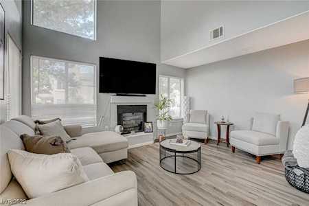 3950 S Sandhill Rd #112 Las Vegas, NV 89121