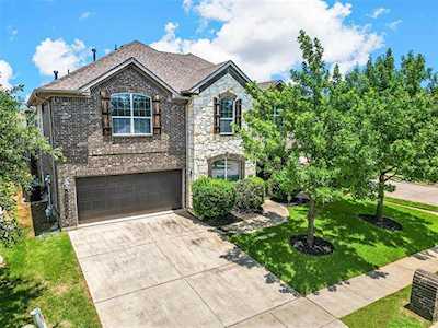 2401 Mesa Glen Drive Arlington, TX 76001