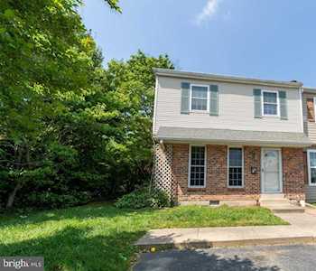 91 Village Dr Dover, DE 19904