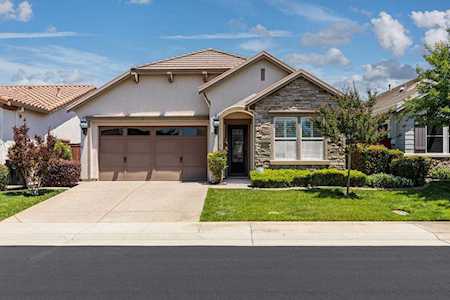2065 Penstone Loop Roseville, CA 95747