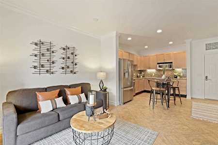 550 Park Blvd #2206 San Diego, CA 92101