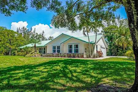 8215 N 159th Court Palm Beach Gardens, FL 33418
