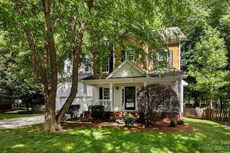 15813 Kelly Park Circle Huntersville, NC 28078