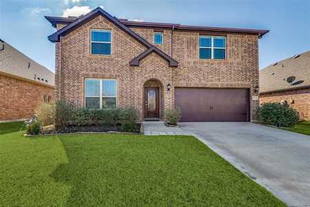 1716 Drover Creek Road Aubrey, TX 76227