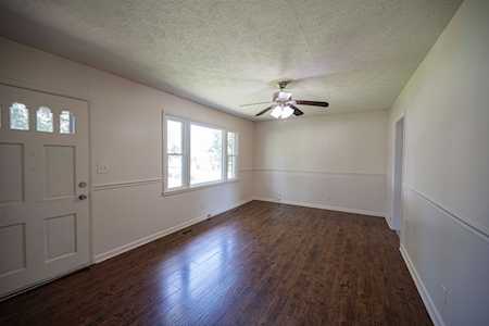 337 Malone Dr Gallatin, TN 37066