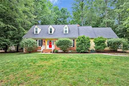 114 Clarendon Ct Williamsburg, VA 23188