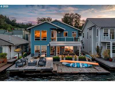 7720 S Macadam AVE #21 Portland, OR 97219