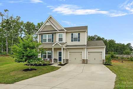 2841 Kinloch Ct Clover, SC 29710