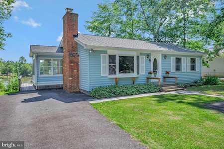 493 Creek View Ln Colonial Beach, VA 22443