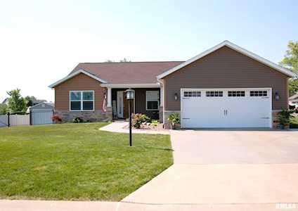 1401 Fayette Ave Washington, IL 61571