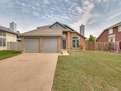 820 Over Ridge Drive Grand Prairie, TX 75052