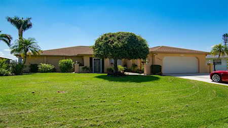 2498 Newbury St Port Charlotte, FL 33952
