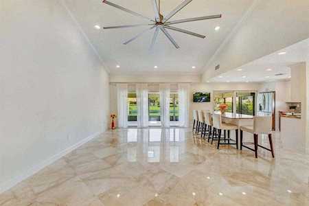 446 SW 27th Avenue Delray Beach, FL 33445