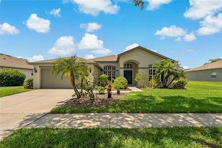 6315 Bridgevista Dr Lithia, FL 33547