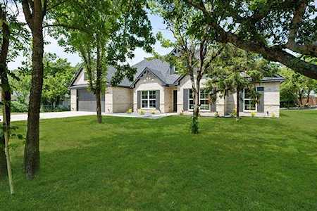 327 N Main Street Red Oak, TX 75154