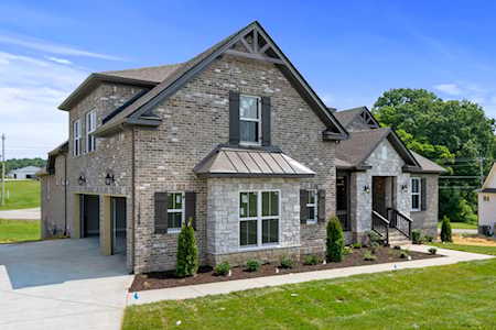 1156 Pretender Way Columbia, TN 38401
