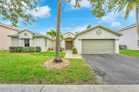 4795 NW 14th St Coconut Creek, FL 33063
