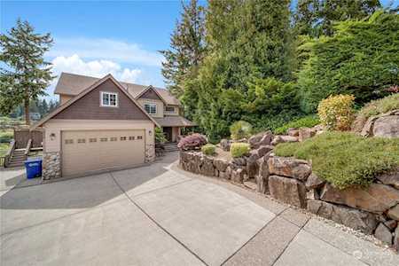 3220 Deer Island Dr E Lake Tapps, WA 98391
