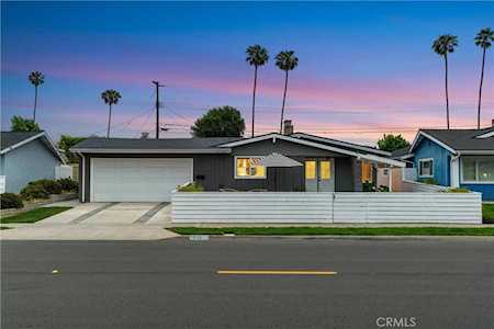 1713 Iowa St Costa Mesa, CA 92626