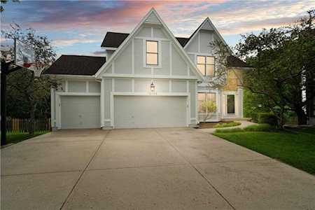 12135 Craig Ln Overland Park, KS 66213