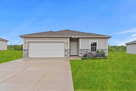 2110 Crestview Place Raymore, MO 64083