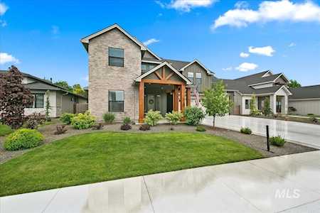 5730 N Stafford Ln Meridian, ID 83646