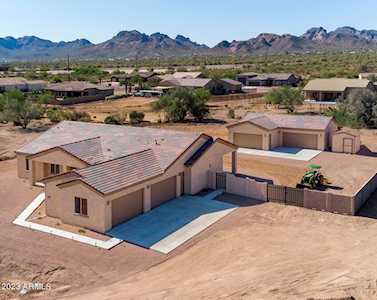1780 E Concho Street Apache Junction, AZ 85119