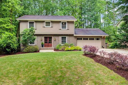 4910 Leeds Court Dunwoody, GA 30338