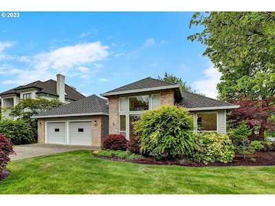 1645 NW Morgan LN Portland, OR 97229