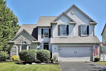 729 Stonewater Court Delaware, OH 43015