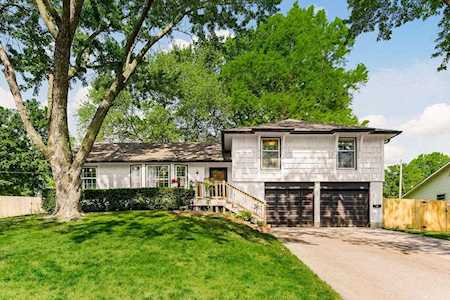 8806 Widmer Rd Lenexa, KS 66215