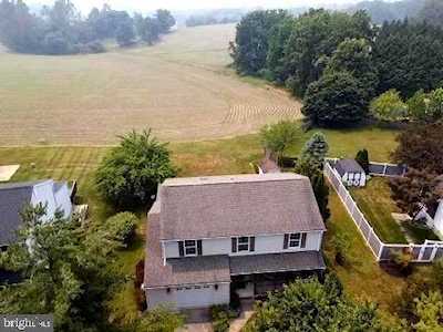 6557 Tydings Rd Sykesville, MD 21784